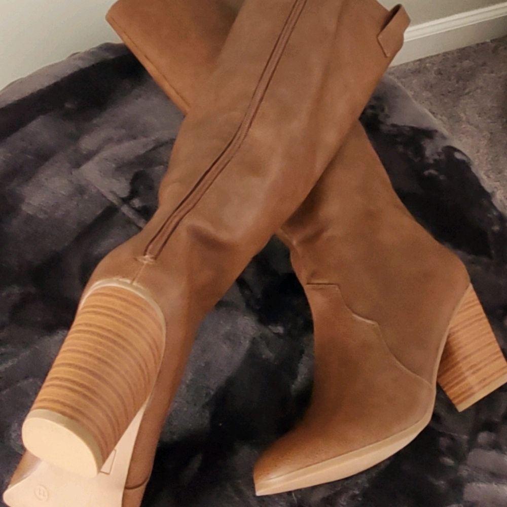 Never worn Boots